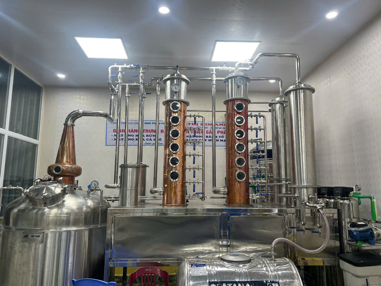 chưng cất rượu bằng tháp đôi